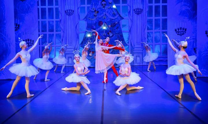 A magia de ‘O Quebra-Nozes’ chega a Santos com Oksana Bondareva e Leonardo de Checchi