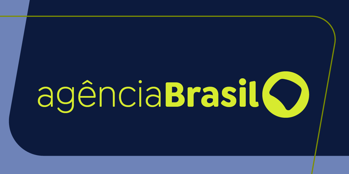 Autorizado pelo STF, Bolsonaro faz exames em hospital de Brasília