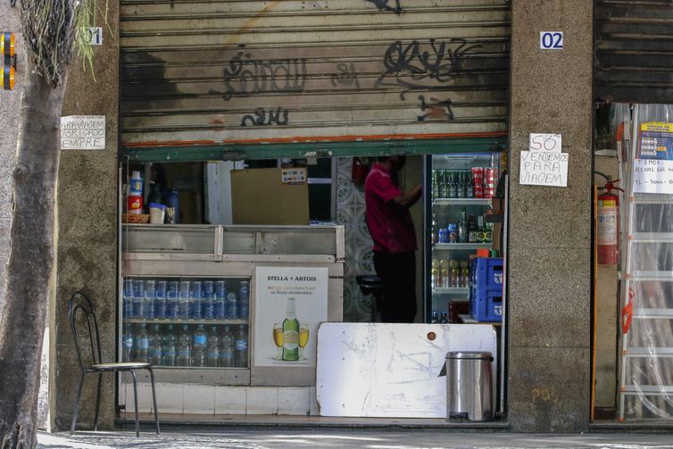 SP já teve outros casos de bebidas contamidas com metanol; relembre