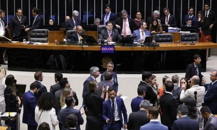 Congresso vota em 30 de abril veto de Lula a PL da Dosimetria 